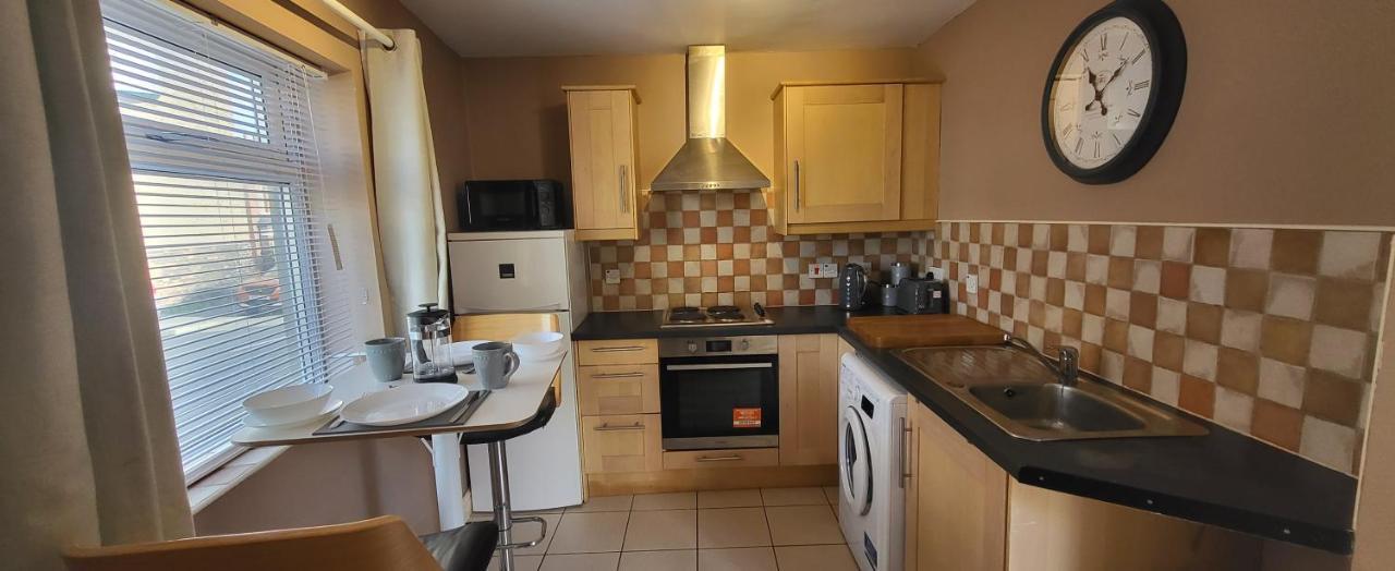 Cosy Stays Daybrook Nottingham Exterior photo